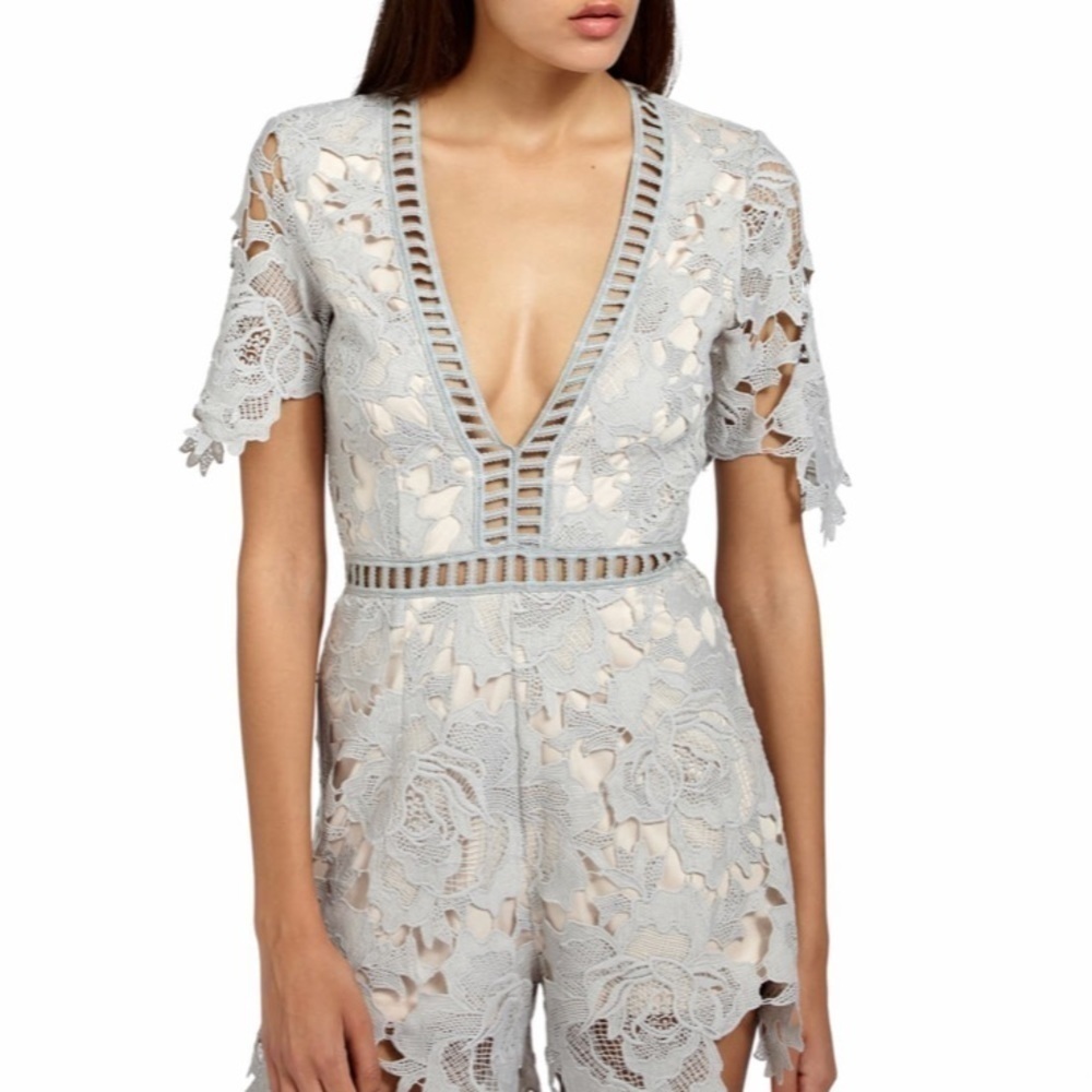 NWT Missguided Lace Laser Cut Ladder Stitch Romper In Grey